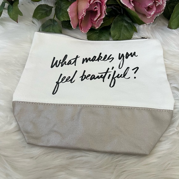 Bare Minerals Cosmetic Pouch - Picture 5 of 5